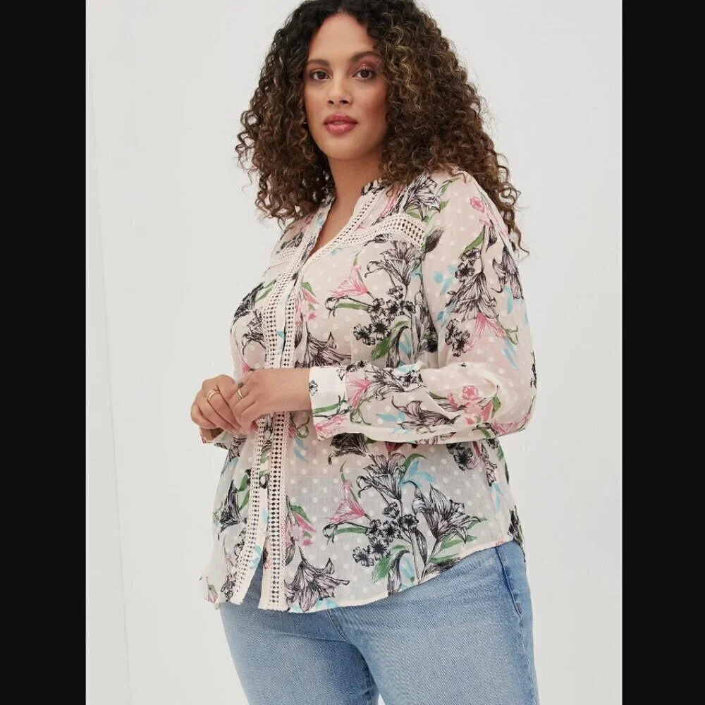 Torrid Chiffon Clip Dot With Lace Inset Top